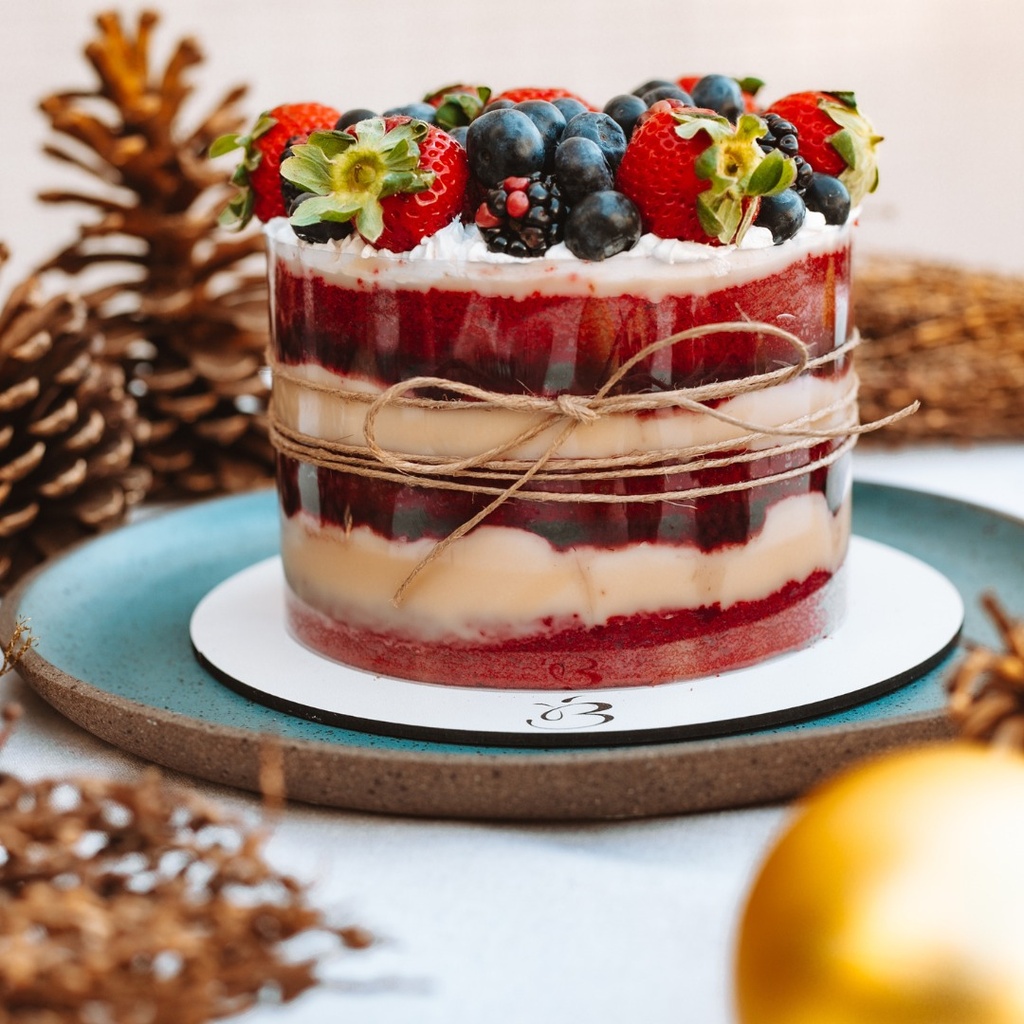 Naked Cake De Frutas Vermelhas