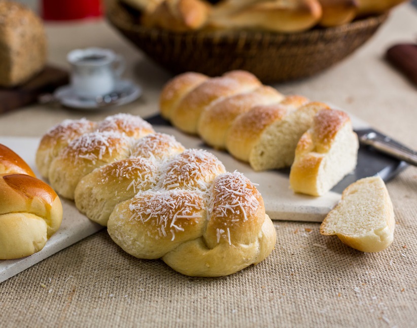 ROSCA DE BATATA COM COCO