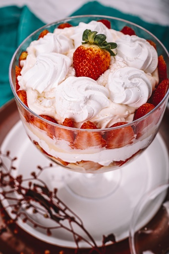 Taça de Merengue de Morango